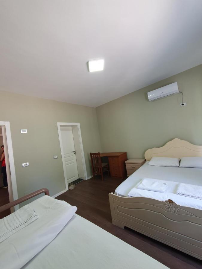Klerichi Hotel Τίρανα Δωμάτιο φωτογραφία